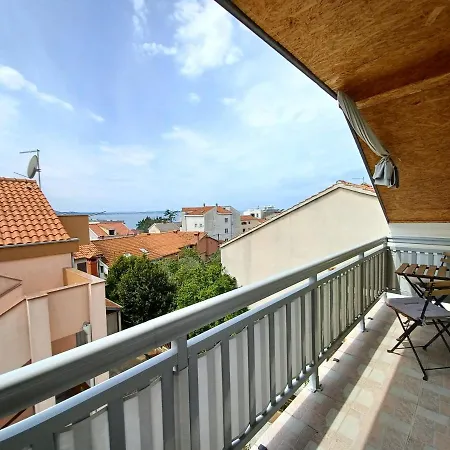 Family - Ryanair Exclusive Apartament