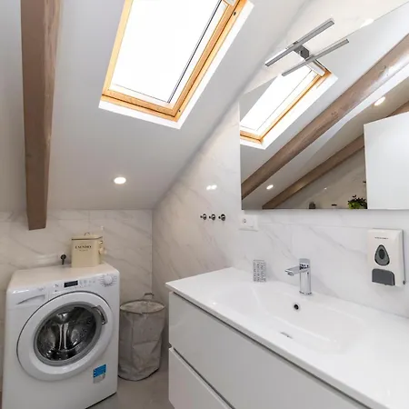 Lejlighed Family 2026 Ryanair's 10