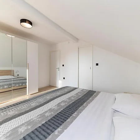 Family 2026 Ryanair's September Apartamento Zadar